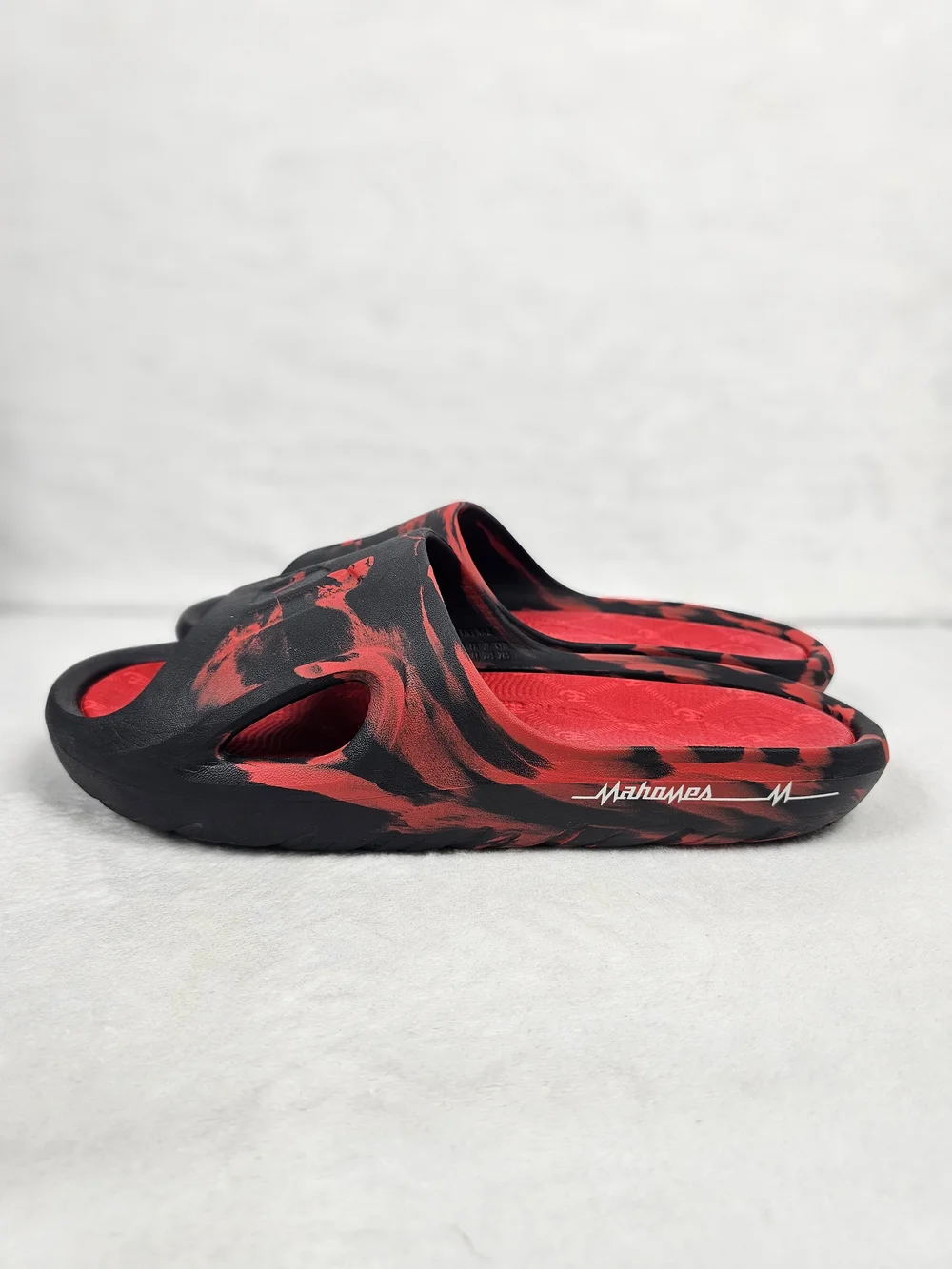 Adidas Patrick Mahomes x Adicane Slide Black Collegiate Red JH6548 Men's Sz 11